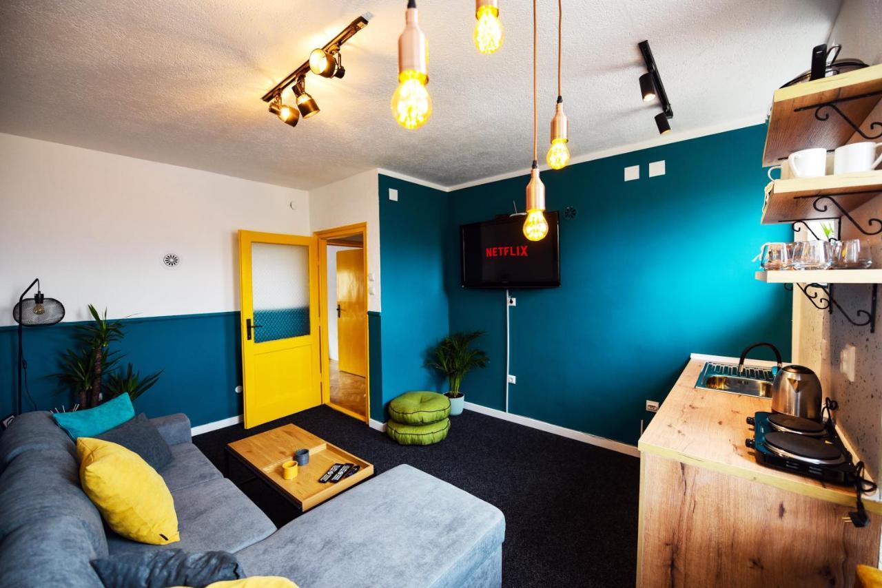Cozy Bright Central Prishtinë Ngoại thất bức ảnh